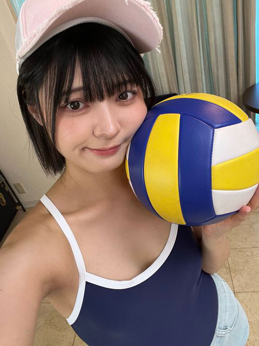抽牌决斗!23岁E罩杯白皙雪乳美少女「虹村优美」挑战性爱卡牌对决惨遭中出!
